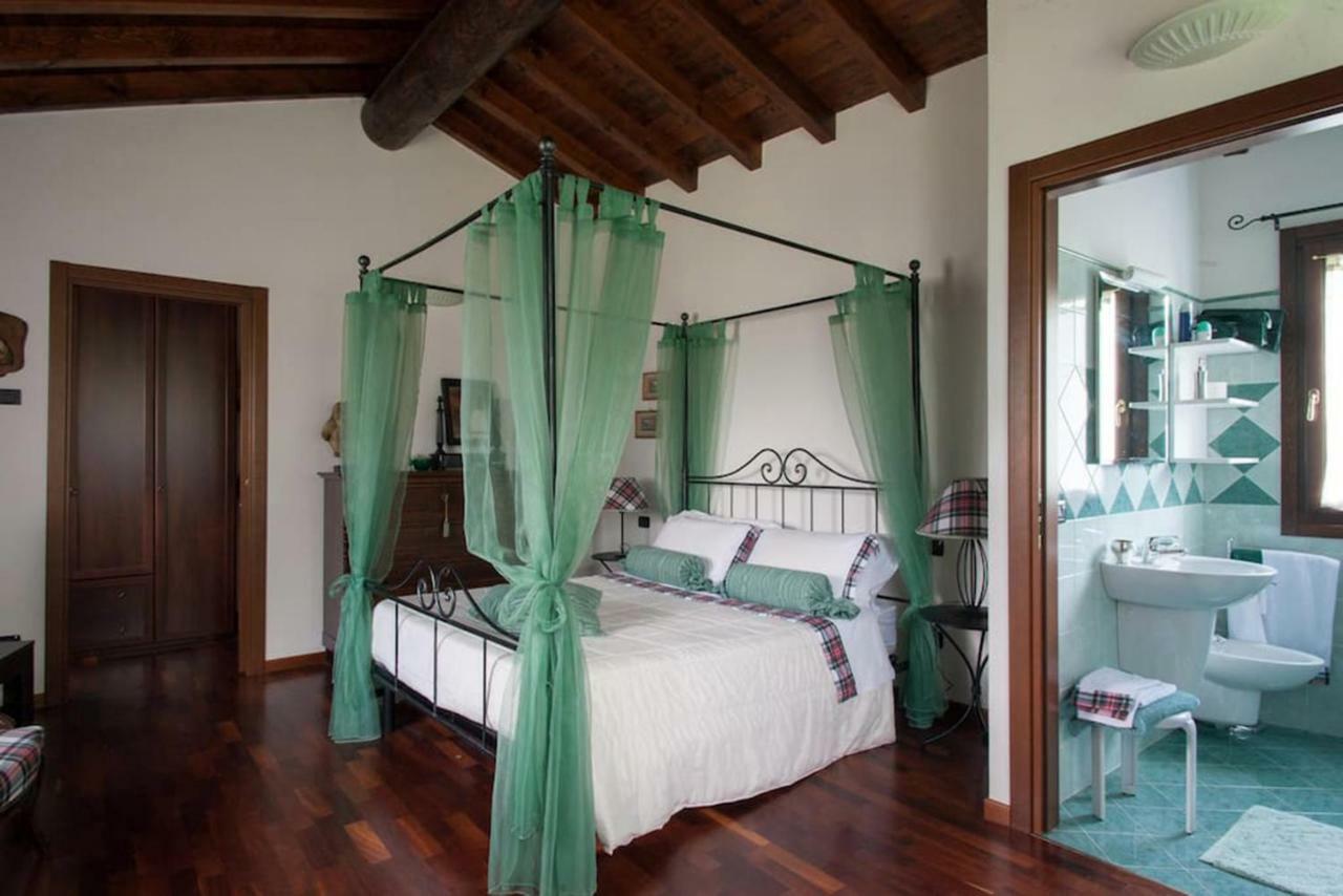 Casa Vacanze Il Noce Sovere Exterior foto